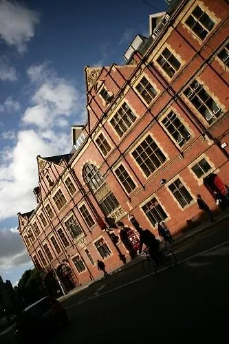 Kinlay House Хостел