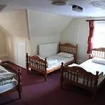 Kinlay House Hostel