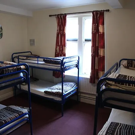 Hostel Kinlay House *